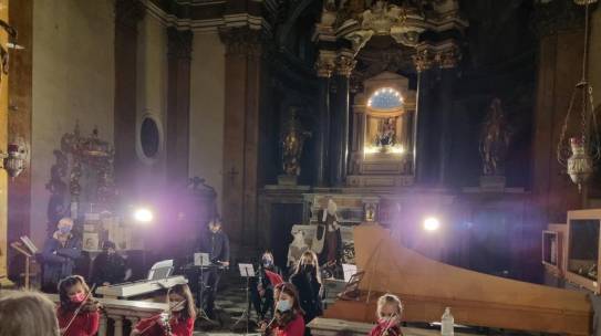 Concerto di Natale “Musica tra i Presepi”